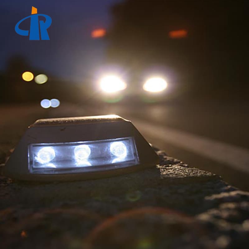 Advantages of LED Road Stud